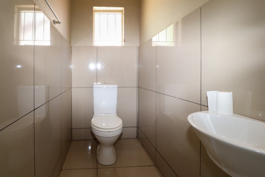 To Let commercial Property for Rent in Wilkoppies North West